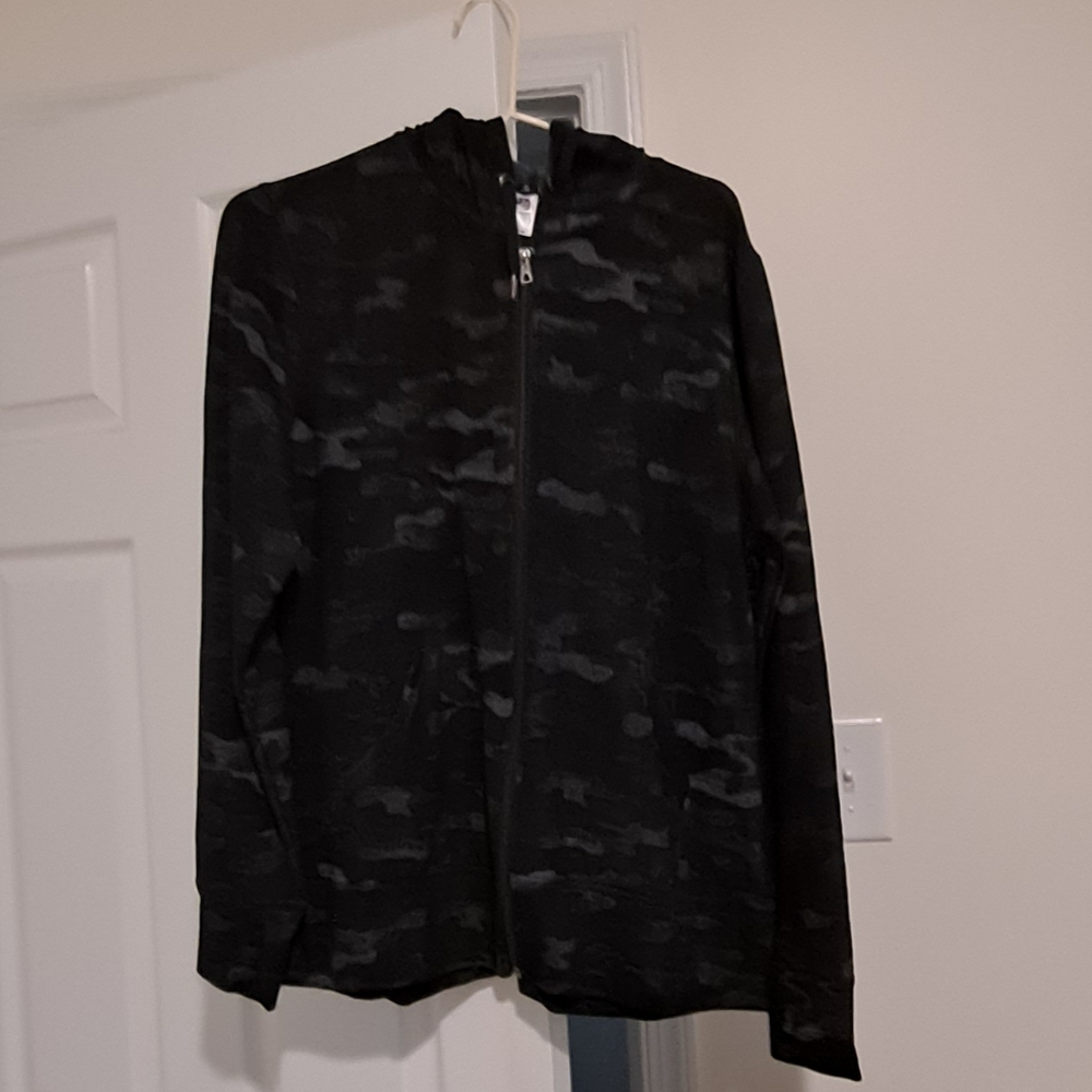 Black camo hoodie